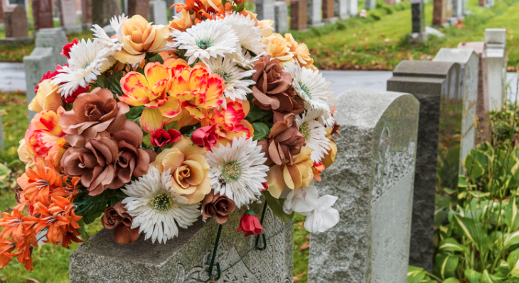 why flowers are needed at funerals
